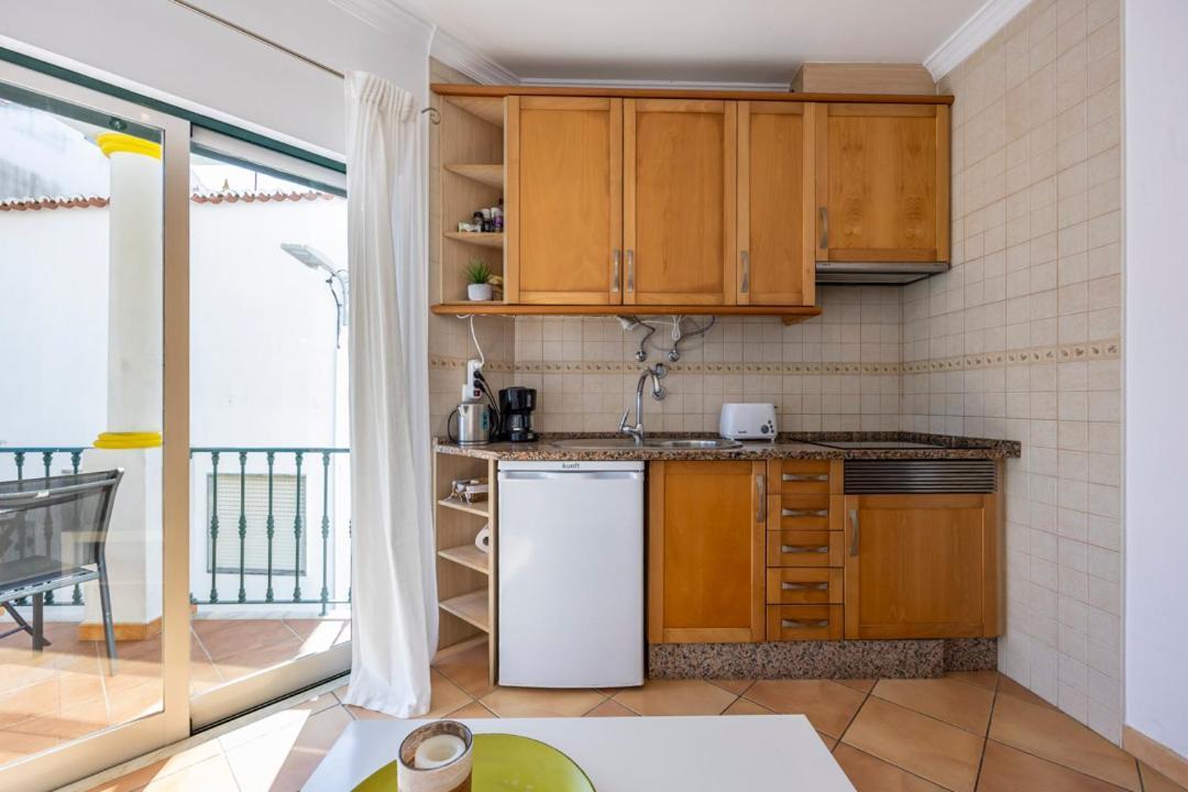 Villa Som Das Ondas Budens Exterior photo
