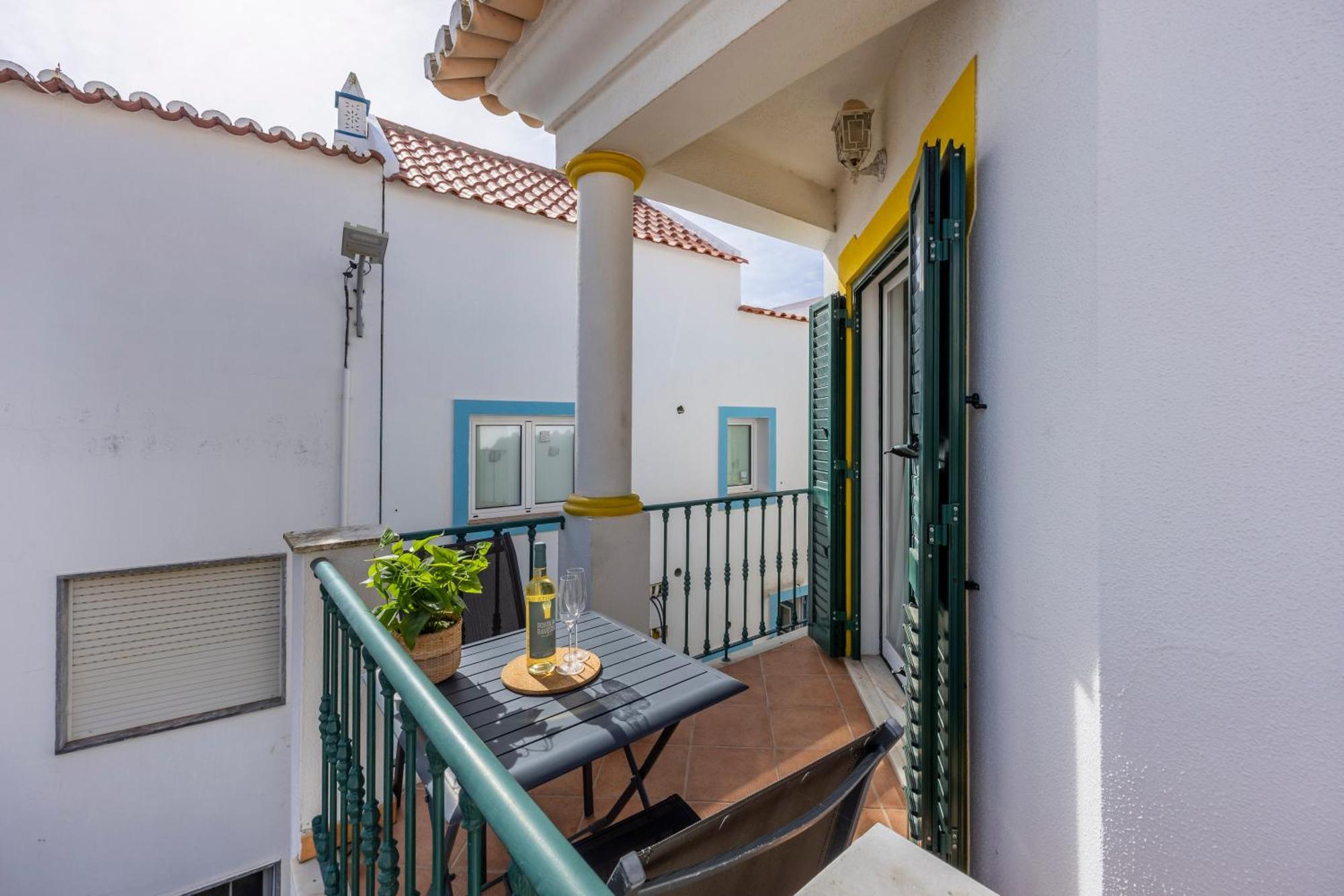 Villa Som Das Ondas Budens Exterior photo